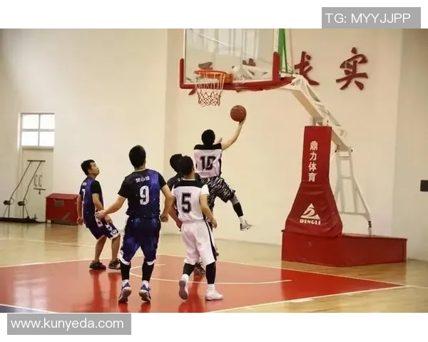 重庆篮球队的拼搏之路：从地方赛场到奥运舞台的奋斗故事